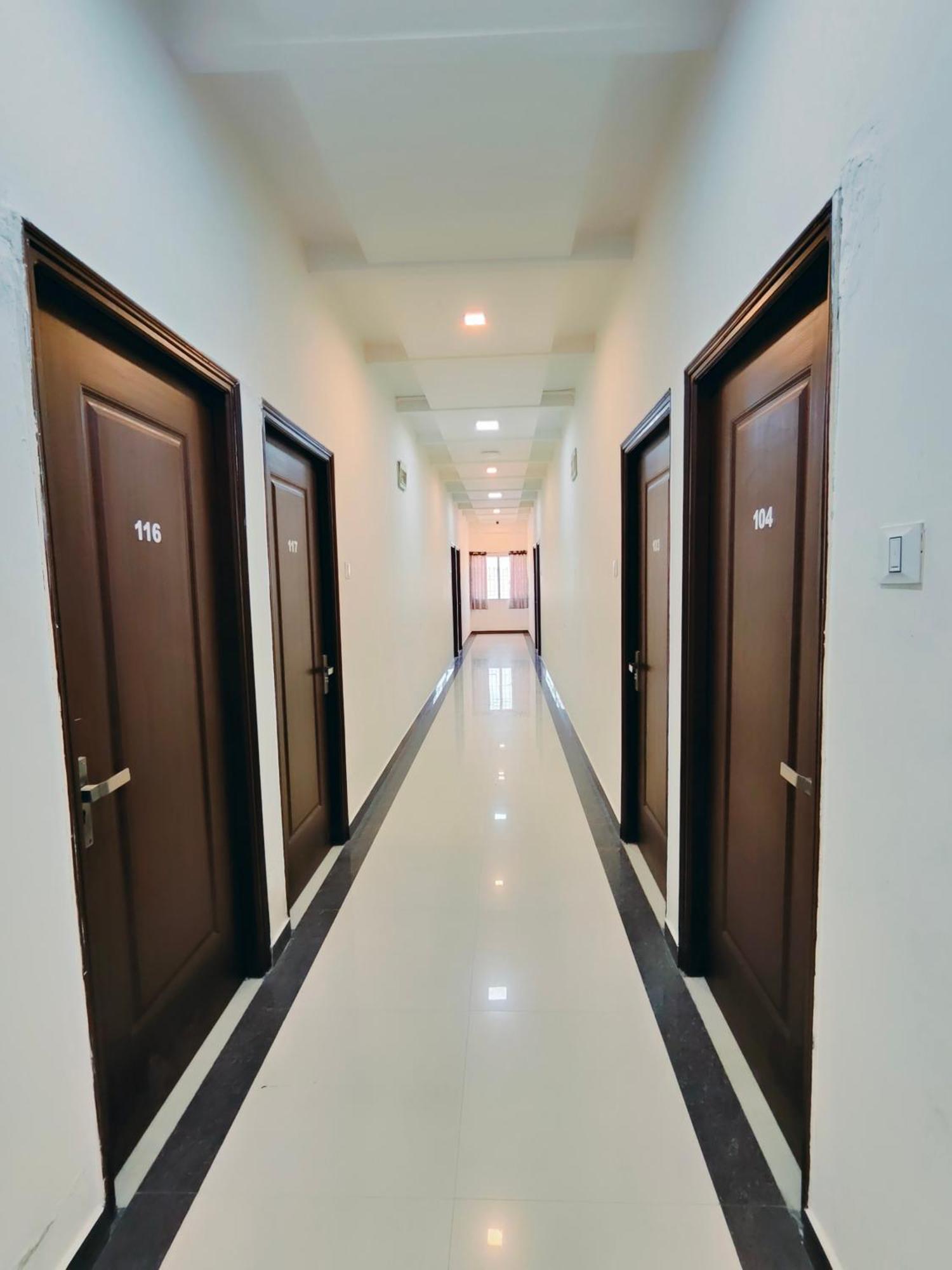 בהוי Hotel Heritage Palace מראה חיצוני תמונה